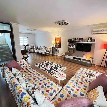☆ Cozy Villa In Lara With Swimming In Front ☆ Villa